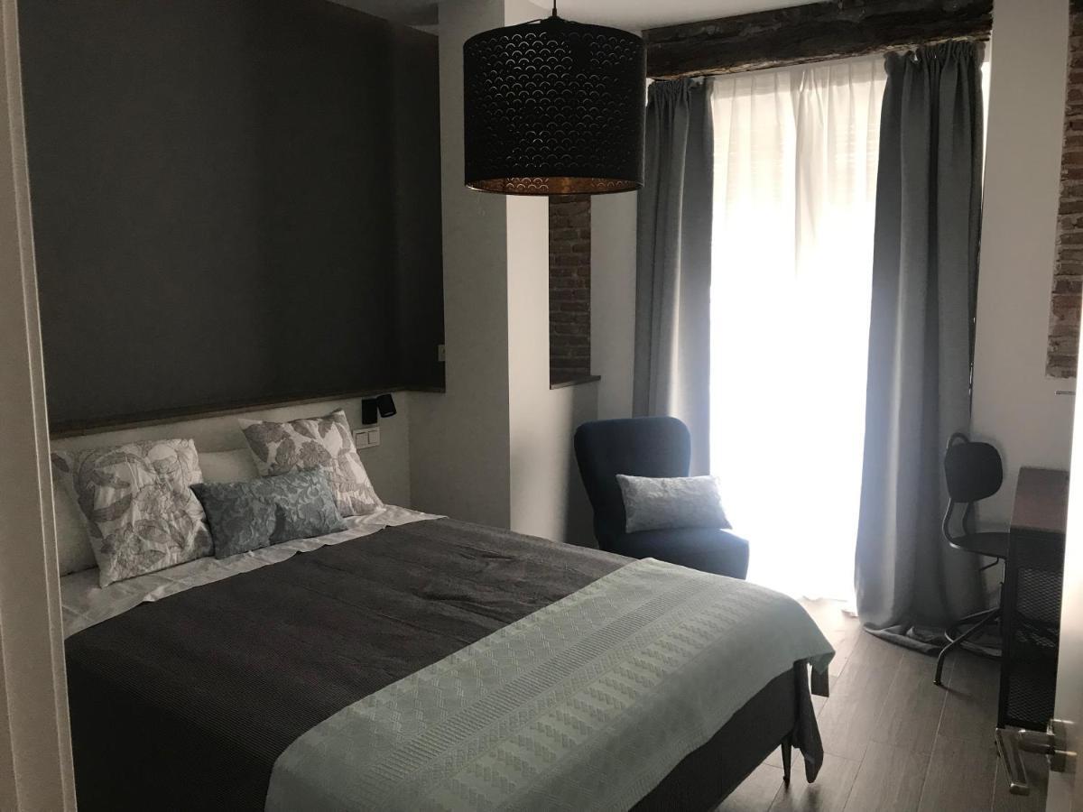 Apartamentos Duke Valladolid Eksteriør billede