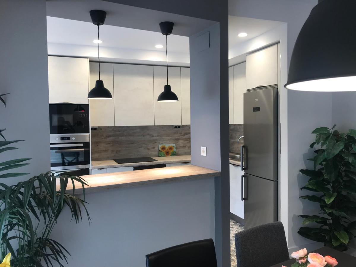 Apartamentos Duke Valladolid Eksteriør billede